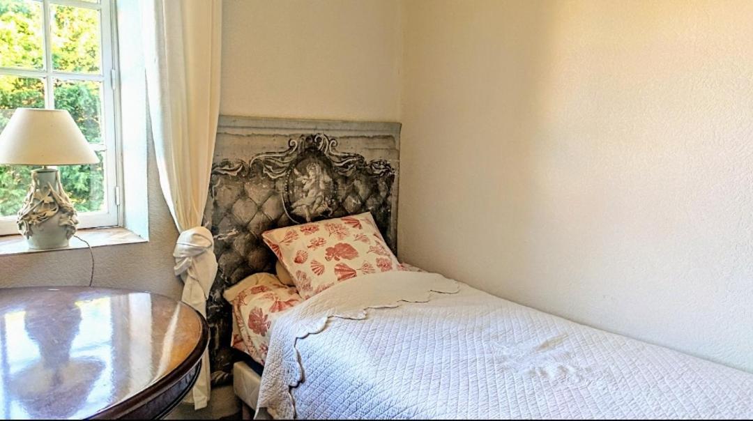 La Maison Bleue Varzy Dış mekan fotoğraf